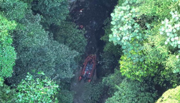 Perahu Tim Basarnas Medan Terbalik saat Operasi di Sungai Karo, 2 Petugas dalam Pencarian