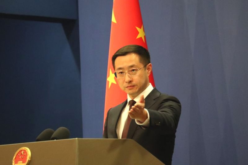 Juru Bicara Kementerian Luar Negeri China Lin Jian dalam konferensi pers di Beijing, China pada Senin (28/10/2024). Foto: Antara