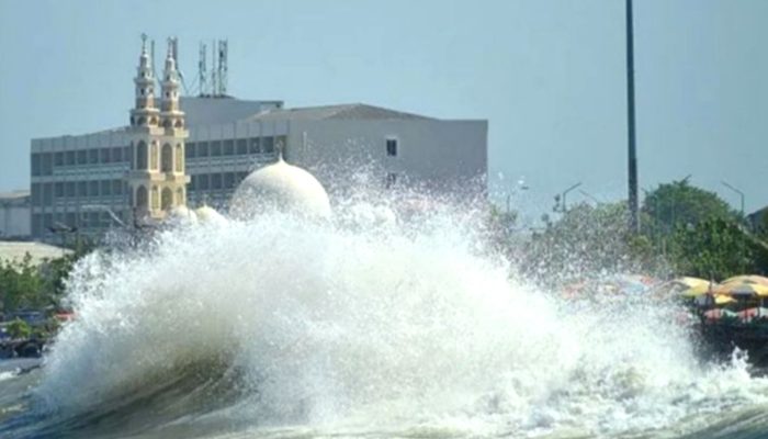 BMKG Peringatkan Gelombang Tinggi hingga 2,5 Meter di Perairan Sumut 11–13 Januari 2026