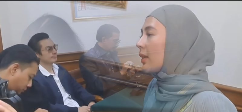 Sidang Perceraian artis Baim Wong dan istrinya