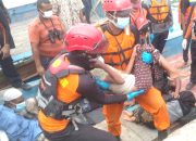 6 Imigran Rohingya yang Sakit Dievakuasi Tim SAR dari Tengah Laut di Aceh Selatan