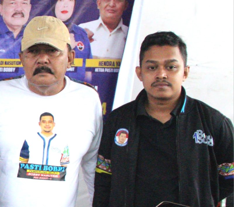 Pembina Sukarelawan Pasti Bobby Ir H Erwan Rozadi Nasution (kiri) dan Ketua Milenial Bobby Sumatera Utara A Fahrezy Harsa. Foto: Dok. Pribadi