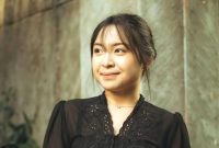 Bernadya Ribka Jayakusuma, penyanyi dan penulis lagu asal Indonesia.