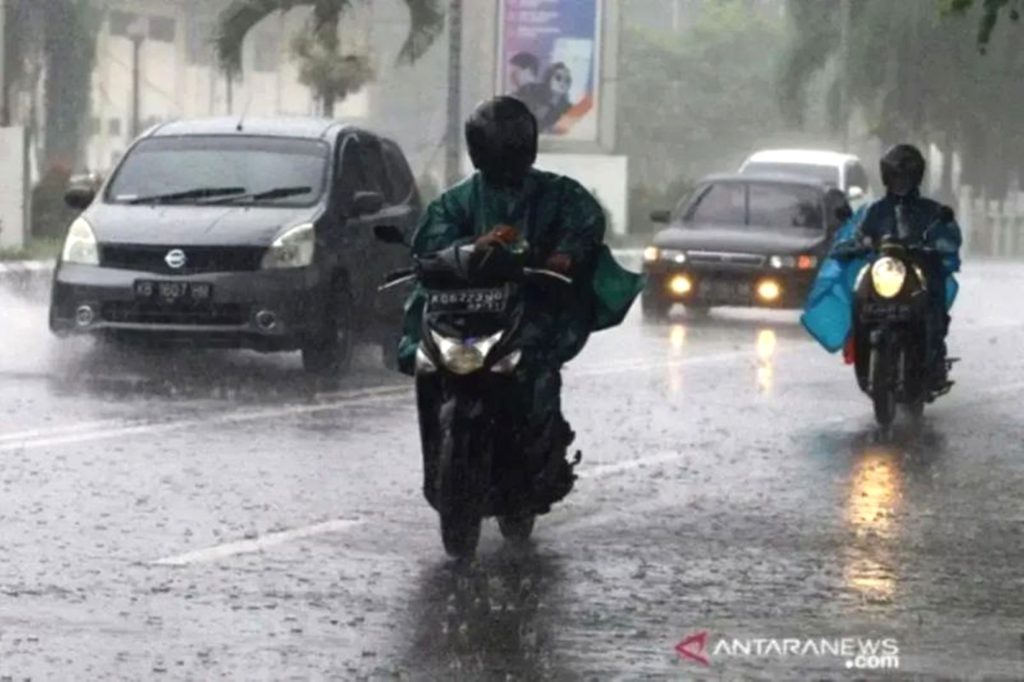 Cuaca Sumut: BMKG Peringatkan Potensi Hujan Lebat pada Minggu, 8 Juni 2025