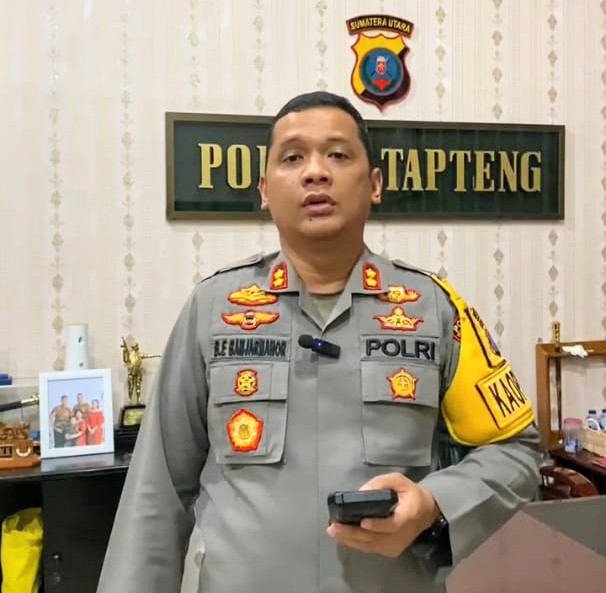 Kapolres Tapteng AKBP Basa Emdem Banjarnahor. Foto: Humas Polres Tapteng
