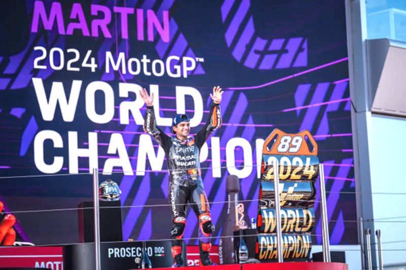 Pembalap Prima Pramac Racing, Jorge Martin, menjadi juara dunia MotoGP musim 2024. Foto: Getty Images