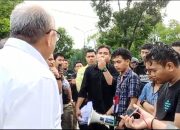 Puluhan Massa Geruduk MWA USU Kritik Netralitas Rektor di Pilkada