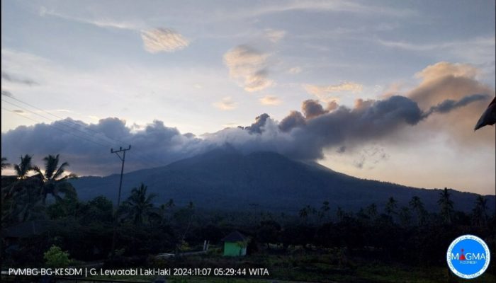 Mengintip Sejarah Letusan Puncak Berapi Kembar di NTT yang Kembali Erupsi pada Kamis, 7 November 2024: Tingginya Lebih dari 1.500 mdpl!