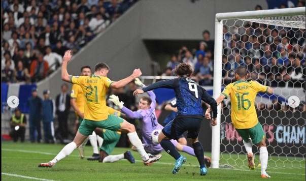 Potret Pemain Timnas Jepang, Ayase Ueda. (Instagram.com/@bee18_official)
