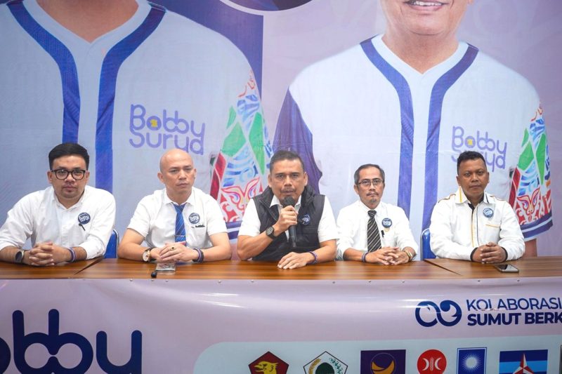 Tim hukum paslon Gubernur dan Wakil Gubenur Sumut nomor urut 1 Bobby-Surya hadir dalam salah satu kampanye Pilkada 2024. Foto: Dok.Humas Tim Pemenangan Bobby-Surya