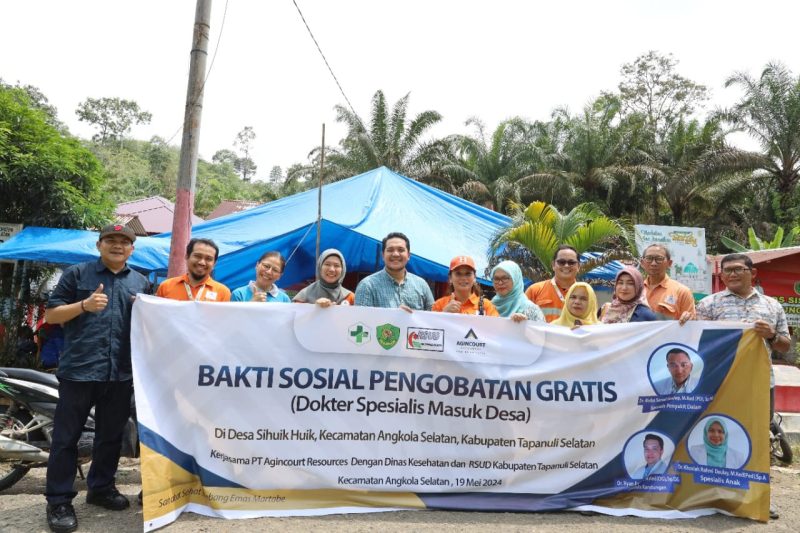 PT Agincourt Resources menggelar Bakti Sosial Pengobatan Gratis Dokter Spesialis Masuk Desa di Desa Sihuik Huik, Angkola Selatan, Tapanuli Selatan, Mei 2024. Foto: Dok PTAR.