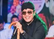 Gus Miftah Sindir Balik Kelompok yang Ngaku Cucu Kiai Muhammad Besari: Cari Untung, Jancuk!