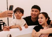Nikita Willy Melahirkan Anak Kedua di AS dengan Metode Persalinan Water Birth