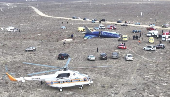 Azerbaijan Airlines Jatuh di Kazakhstan Diduga Tabrak Burung