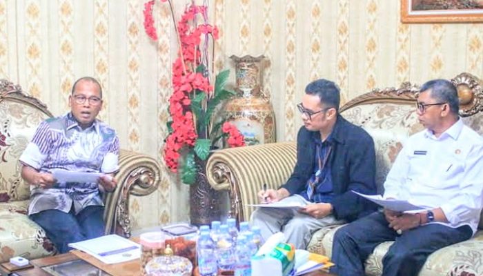 Pj Bupati Sugeng Temukan Proyek DAK Molor, Ancam Denda dan Blacklist Kontraktor