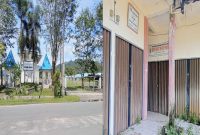 Terminal dan Pasar Terpadu Pandan, Kabupaten Tapanuli Tengah yang terbengkalai selama 20 Tahun. Foto: Topikseru.com/ Jasman Julius