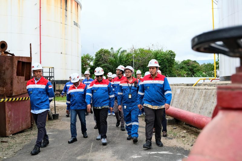Komisaris Utama (Komut) PT Pertamina Patra Niaga, Ego Syahrial meninjau kesiapan fasilitas BBM dan LPG di Sumut. Foto: Dok Pertamina Patra Niaga Sumbagut