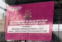 Segel terhadap bangunan kasus BOK dan Jaspel Dinas Kesehatan Tapteng 2023 dari Kejatisu. Foto: Istimewa