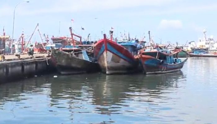 PSDKP Sibolga Lepaskan 3 Kapal Penangkap Ikan yang Diduga Tak Dilengkapi Dokumen