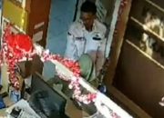 Viral! Perilaku Oknum Lurah Cabul di Padang Terekam CCTV