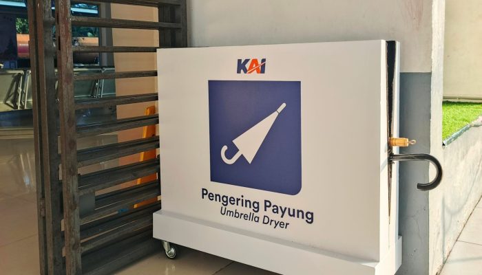 PT KAI Sumut Sediakan Alat Pengering Payung di 26 Stasiun