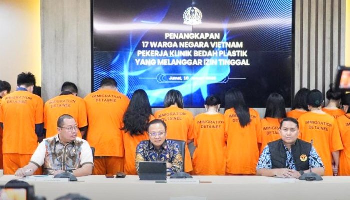 Ditjen Imigrasi Bekuk 17 WNA Berkedok Klinik Kecantikan
