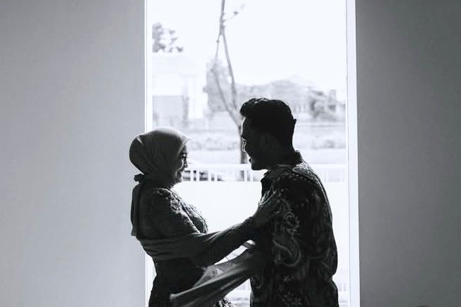 Dimansyah Laitupa dan Salma Salsabil resmi bertunangan. Foto: Instagram/@salmasalsabil12