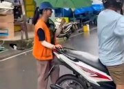 Viral Mahasiswi UI Jadi Juru Parkir di Sumut, Alasannya Bikin Haru!