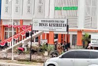 Kantor Dinas Kesehatan Kabupaten Tapanuli Tengah. Foto: Topikseru.com/ Jasman Julius