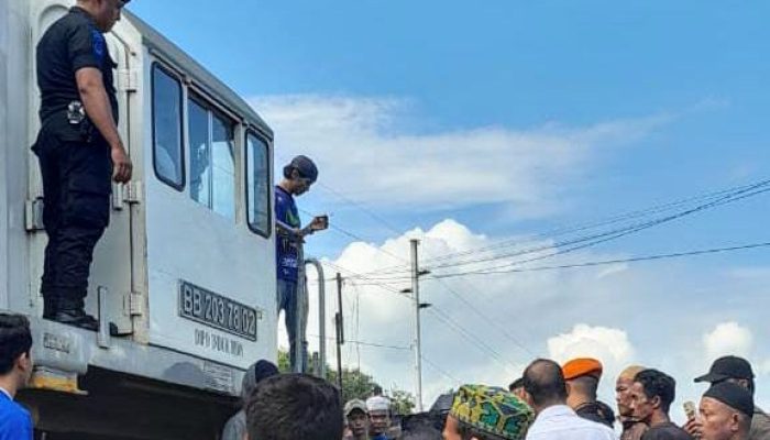 PT KAI Sumut Respons Aksi Warga Blokir Jalur KA di Kabupaten Batubara