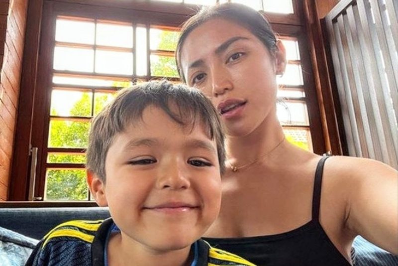 Jessica Iskandar dan El Barack. Foto: Instagram @alexanderbaserackel)
