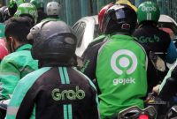 Prabowo minta driver ojek online mendapatkan THR dari perusahaan masing-masing. 