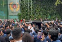 Mahasiswa adang mobil Menteri Hukum Supratman Andi Agtas