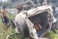 Kecelakaan antara KA Sribilah Utama kontra Minibus di Asahan, Sumut. Foto: tangkapan layar