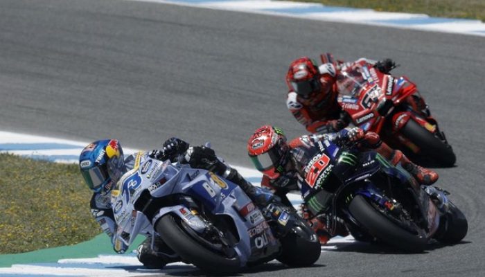 MotoGP Spanyol: Bagnaia dan Marc Marques Duel Sengit, Alex Marquez Juara