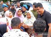Bobby Nasution Tinjau Jalan di Sumut yang Rusak 30 Tahun