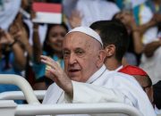 Paus Fransiskus Meninggal Dunia