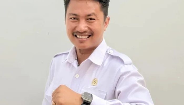 Deni Herman Hulu Resmi Nakhodai Komisi B DPRD Tapteng, Siap Dorong Perubahan Nyata untuk Rakyat