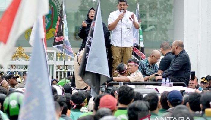 Bobby Nasution Janji Bahas Tuntutan Ojol: Minimal Satu Dikabulkan, Bisa Pak?