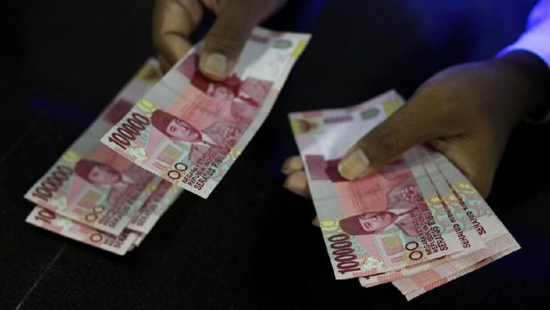 Ilustrasi - Pemerintah berencana akan menyalurkan gaji ke-13 pada tahun ajaran baru atau bulan Juni 2025. Foto: iStock