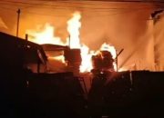 Kebakaran Hebat Landa Rumah di Cipinang, 17 Unit Mobil Damkar Dikerahkan