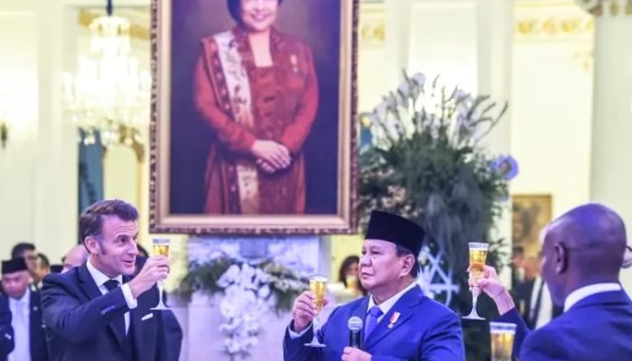 Kunjungan Macron ke Indonesia: Prabowo Soroti Kedekatan Pribadi dan Keluarga dengan Prancis
