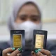 Harga emas Antam itu tak berubah jika dibandingkan dengan harga yang dicetak pada Minggu(22/6) yang berada di level Rp 1.942.000 per gram.