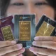 Harga emas Antam itu turun Rp 10.000 jika dibandingkan dengan harga yang dicetak pada Senin (23/6) yang berada di level Rp 1.922.000 per gram.