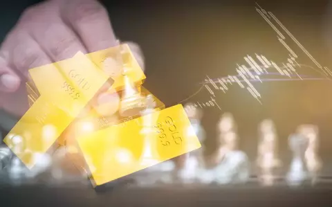 Harga emas Antam itu tak berubah jika dibandingkan dengan harga yang dicetak pada Selasa (24/6) yang berada di level Rp 1.932.000 per gram.