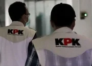 KPK OTT di Medan: Segel Kantor PT Dalihan Natolu Group, Ciduk Lima Orang di Padangsidimpuan dan Kota Medan
