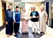 Jemaah Haji Kloter 9 KNO Galang Donasi untuk Dua Rekan Sakit Jelang Kepulangan