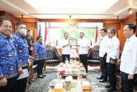Mendagri Tito Karnavian menerima kunjungan Menteri Imigrasi dan Pemasyarakatan (Imipas) Agus Andrianto. Foto: Dok.Kemen Imipas