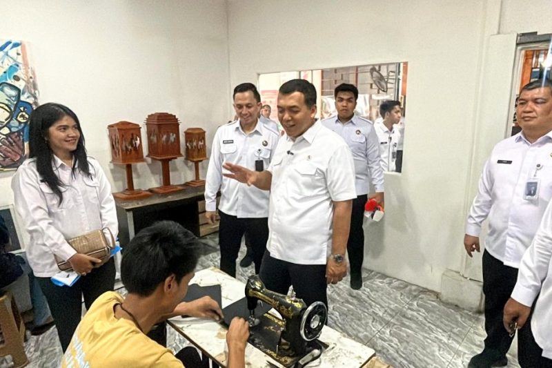 Silmy Karim, melakukan kunjungan kerja ke Rumah Tahanan Negara (Rutan) Kelas I Medan, Kamis, 5 Juni 2025. Foto: Humas Rutan Kelas I Medan