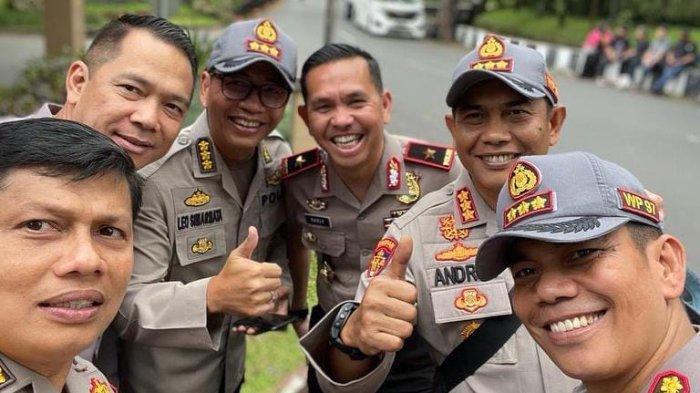 Irjen Mahmud Nazly Harahap bersama teman-temannya. Foto: Instagram @wirapratama_97